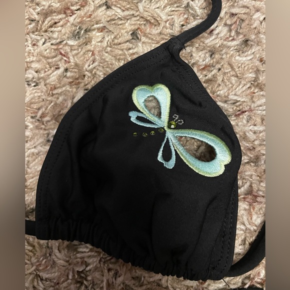 Robin Piccone String bikini with embroidered/beaded/cutout dragonfly - Picture 4 of 4